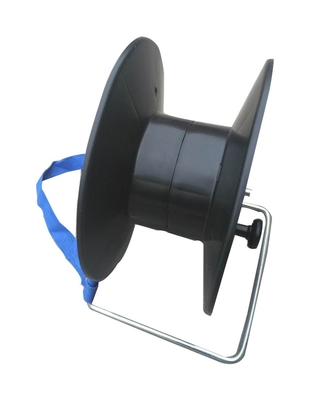 FR003 Bobine in plastica per conduttori elettrici per recinzioni con gancio in metallo